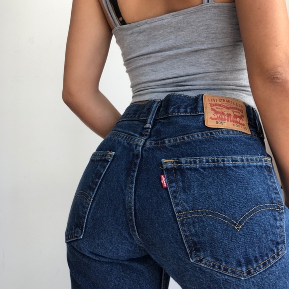 True 1980s Vintage Levi mom Blue jeans